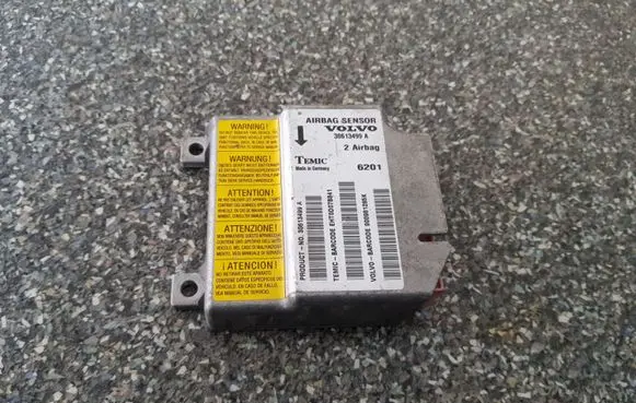 Volvo S40, V40 Airbag control unit/module 30613499A