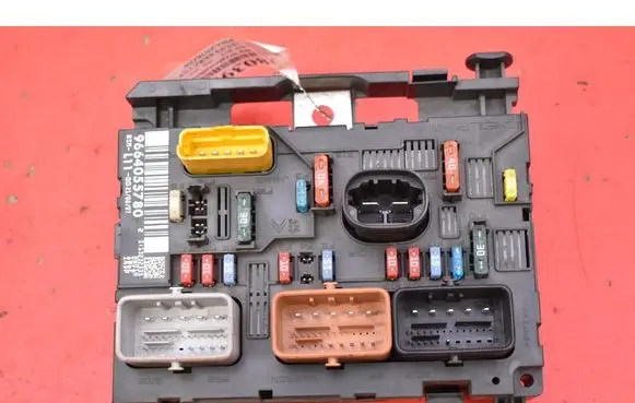 Peugeot 207 CC Fuse box set 9664055780