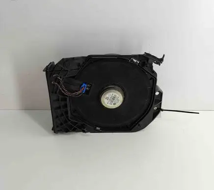 BMW 2 F22 F23 Subwoofer speaker 9210147