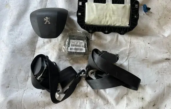 Peugeot 2008 I Airbag set AIRBAG208