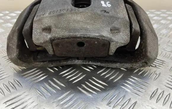 BMW 7 E65 E66 Front brake caliper 6030348