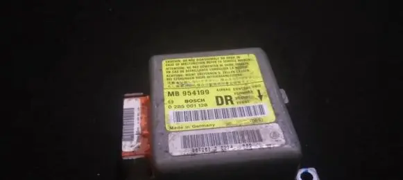 Mitsubishi Carisma Airbag control unit/module mb954199 0285001128