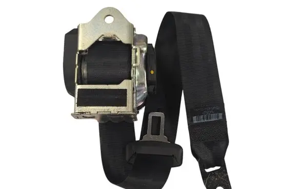 Volvo S90, V90 Rear seatbelt 