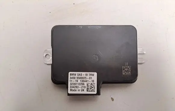 BMW X7 G07 Rear brake EMF control unit/module 9500025 9500026