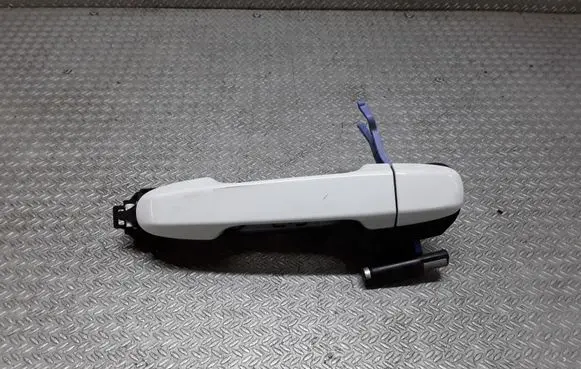 Toyota Verso-S Rear door exterior handle