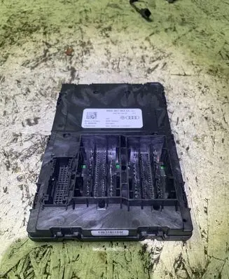 Audi A4 S4 B9 Comfort/convenience module 8W0907063CC F005V01923