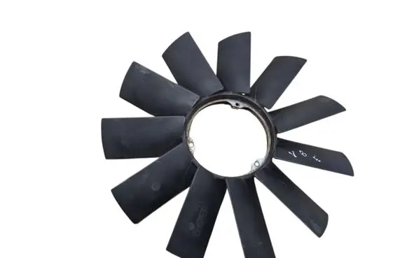BMW 7 E38 Fan impeller 1712110