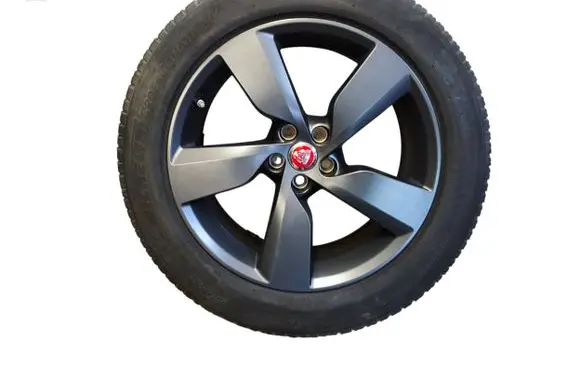 R19 alloy rim