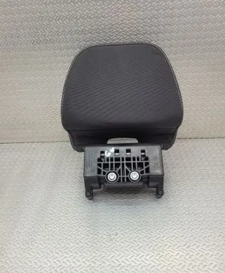 Volvo XC40 Rear seat headrest 31447989