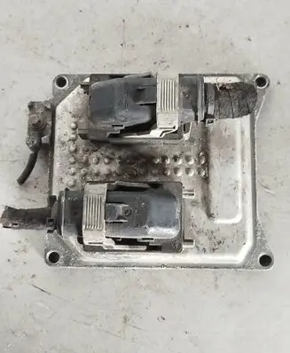 Opel Astra H Engine control unit/module 55567114