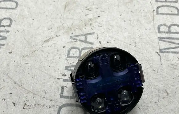 Mercedes-Benz E W213 Rain sensor A2079013700