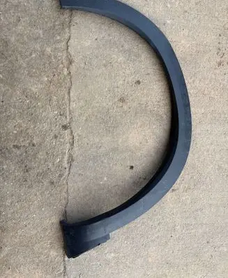 Citroen C5 Aircross Front door trim (molding) M0U022674