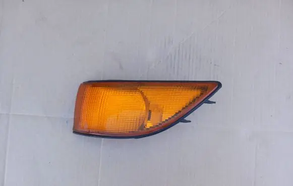 Mitsubishi Lancer Front indicator light 0455702L 6R013477