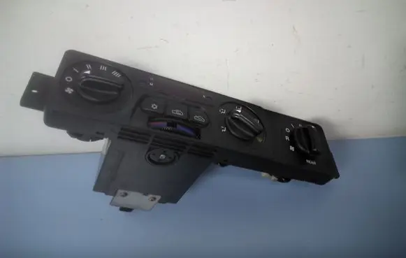 KIA Carnival Climate control unit OK55G61190 K55G