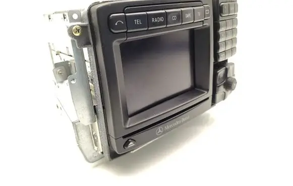 Mercedes-Benz CL C215 Radio/CD/DVD/GPS head unit A2208203489