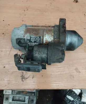 Toyota Avensis T250 Starter motor 281000G040 MS4280003180