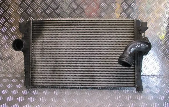 Seat Alhambra (Mk1) Intercooler radiator
