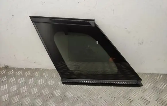 Land Rover Range Rover Evoque L538 Rear side window GJ3229601BE 43R000073