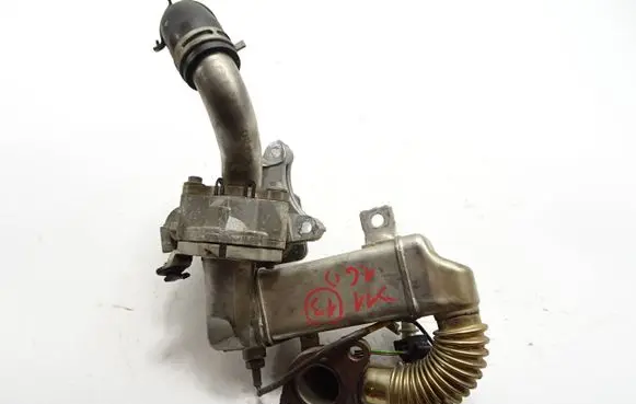 Nissan Qashqai EGR valve H8201068965 HU1501000360 147100789R