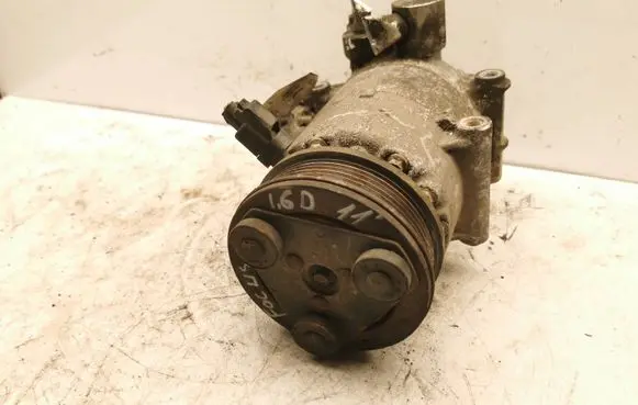 Ford Focus Air conditioning (A/C) compressor (pump)