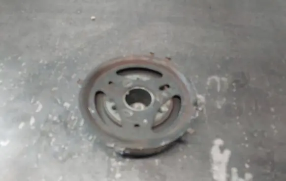 Volkswagen PASSAT B5.5 Camshaft pulley/ VANOS 038109239