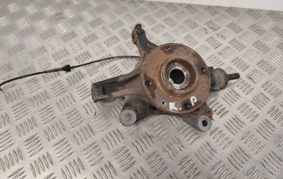 Citroen DS5 Front wheel hub