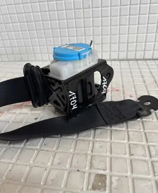 Mercedes-Benz CLA C117 X117 W117 Front seatbelt 3063559 308173399228 112920170130