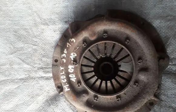 Mitsubishi Colt Pressure plate 