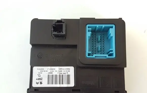 Citroen C5 Aircross Air conditioner control unit module 9836666280 04807016 E395497