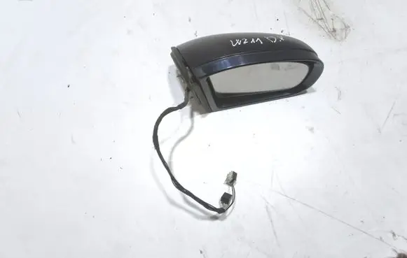 Mercedes-Benz E W211 Front door electric wing mirror 330080
