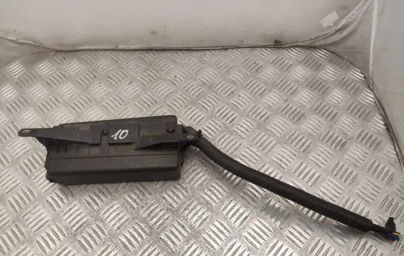Toyota Prius (XW20) Fuse box set 7107XA1