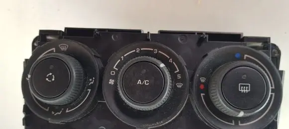 Peugeot 308 Climate control unit T1000220K