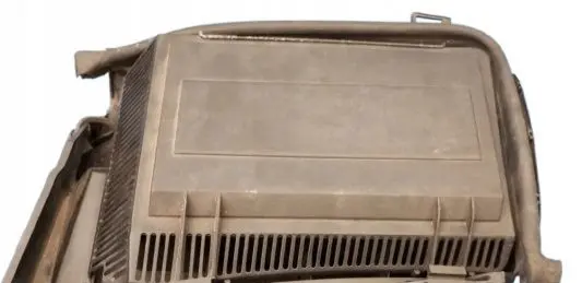 BMW 5 E39 Air filter box cover 8379626