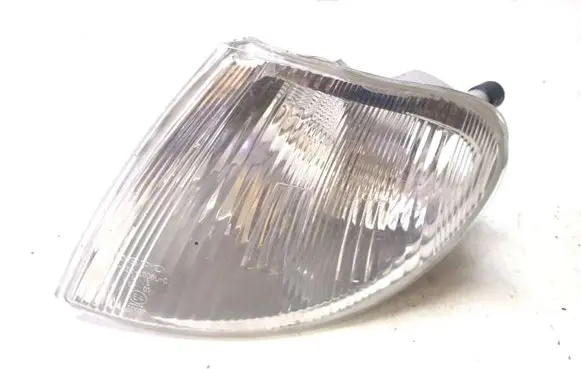 Peugeot Partner Front indicator light 015521506L