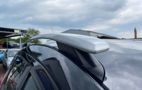 Peugeot 207 Roof bar rail