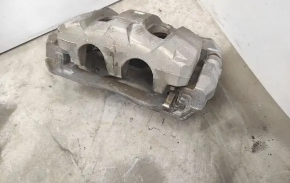 Ford Explorer VI Front brake caliper L1MC2010AM
