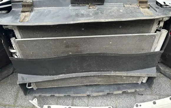 Jaguar E-Pace Radiator set 
