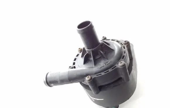 Tesla Model S Electric auxiliary coolant/water pump