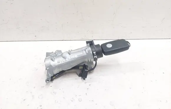 Volkswagen Golf Plus Ignition lock 1K0905851B 0792AD20105