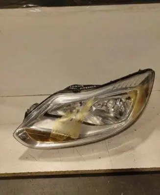 Ford Focus Headlight/headlamp