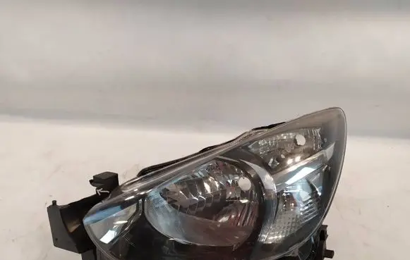 Mazda 3 I Headlight/headlamp