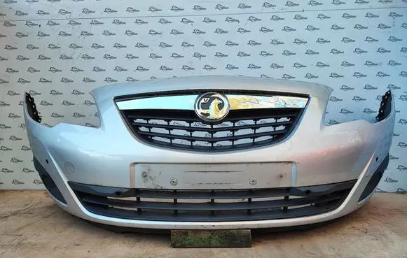Opel Meriva B Front bumper