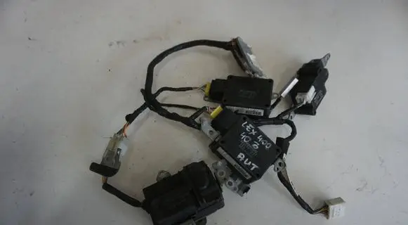 Lexus LS 460 - 600H Air flap motor/actuator 0637004410