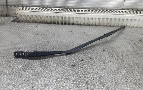 Mercedes-Benz B W245 Windshield/front glass wiper blade A1698200140