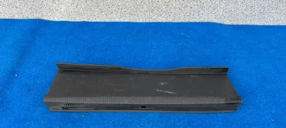 Volkswagen PASSAT B6 Trunk/boot sill cover protection 3C5863459D