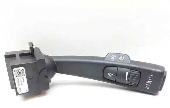 Volvo XC70 Wiper control stalk 30798465