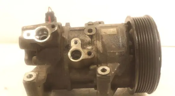 Toyota Avensis T250 Air conditioning (A/C) compressor (pump) GE4472601743