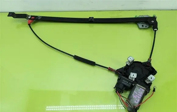 Volkswagen Multivan T4 Front door window regulator with motor 7D0959801