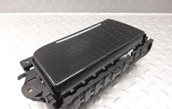Audi A8 S8 D4 4H Cup holder 4H1858601A 4H1858601B