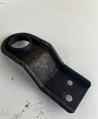 Mitsubishi Pajero Radiator mount bracket